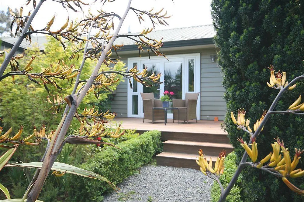 Kauri Point Luxury Bed & Breakfast 陶波