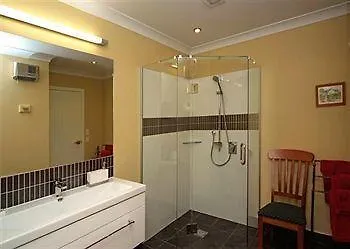 אגם טאופו Kauri Point Luxury Bed & Breakfast 5*, אגם טאופו ניו זילנד