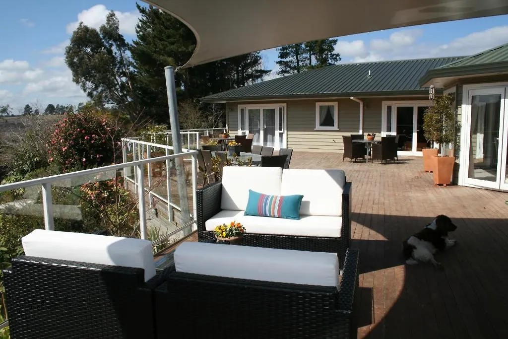 אגם טאופו Kauri Point Luxury Bed & Breakfast