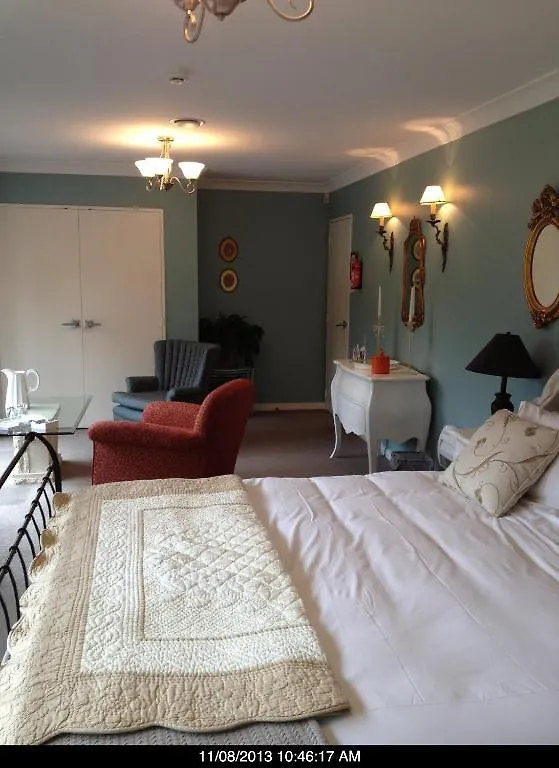אגם טאופו Kauri Point Luxury Bed & Breakfast אגם טאופו
